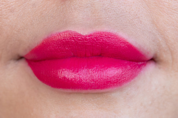 Sapphire Professional Lipstick