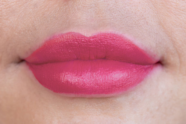 Sapphire Professional Lipstick