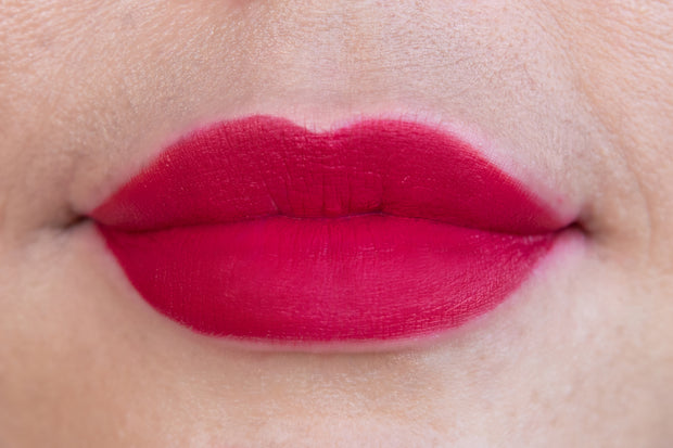Sapphire Professional Matte Lip Cream
