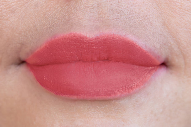 Sapphire Professional Matte Lip Cream