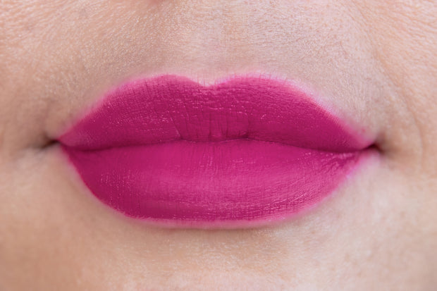 Sapphire Professional Matte Lip Cream